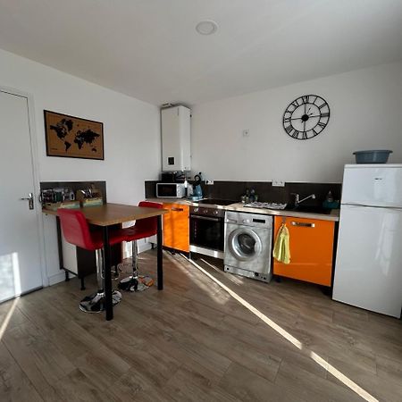 Appartement Les Voyages De Romane Нарбонна Экстерьер фото